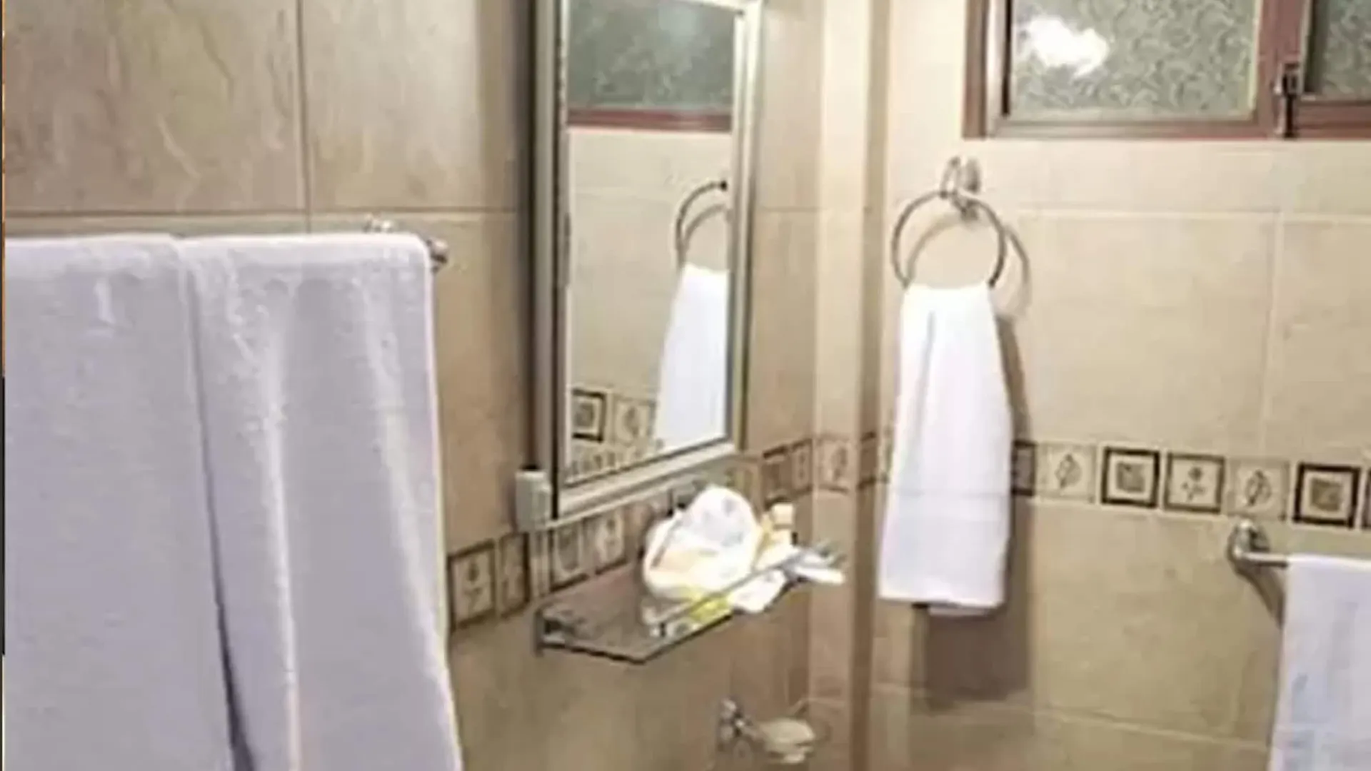 ****  Hotel Casa San Rafael Cuenca Ecuador