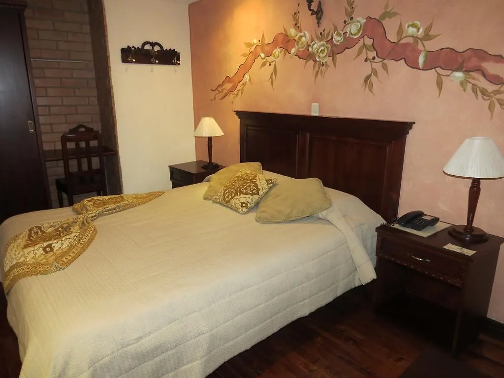 ****  Hotel Casa San Rafael Cuenca Ecuador